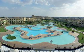 Moevenpick Cairo - Media City 5*